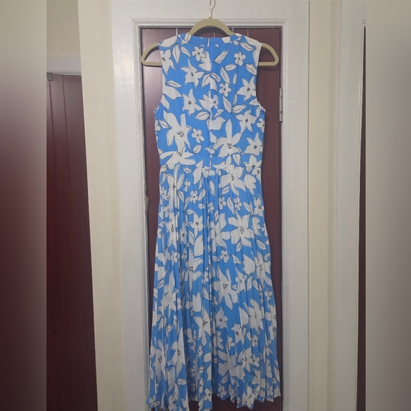 Donna Morgan Women's Sleeveless Plated Skirt Tie-Neck Georgette Dress, Sz 4 - Picture 4 of 4